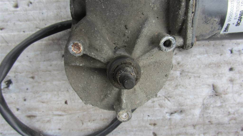 Моторчик стеклоочистителя передний для Scania 5-series 1943657