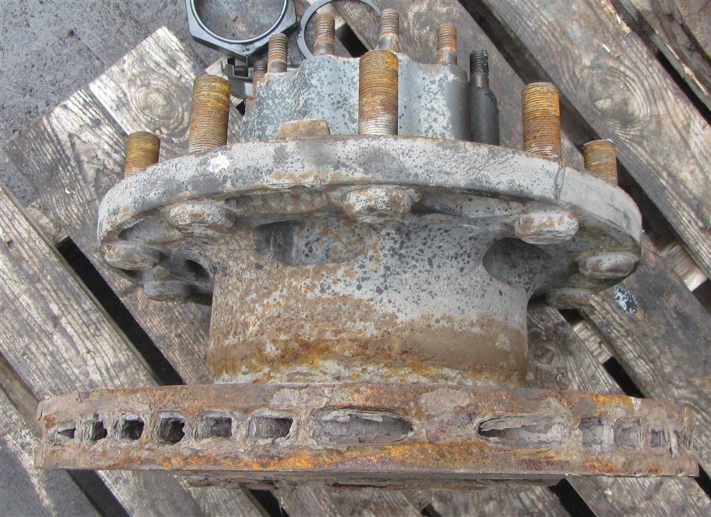 Ступица задняя для Volvo FH13 7420535263