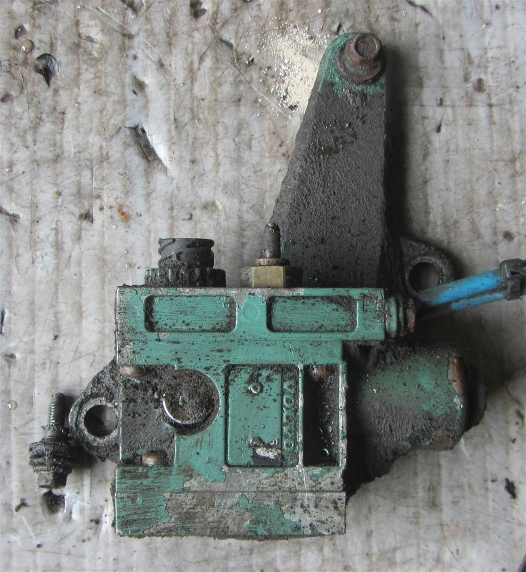 Клапан горного тормоза для Volvo FH12 20451812