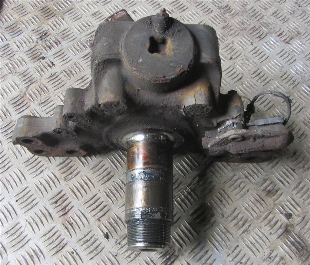 Кулак поворотный левый для Volvo FH13 20556296