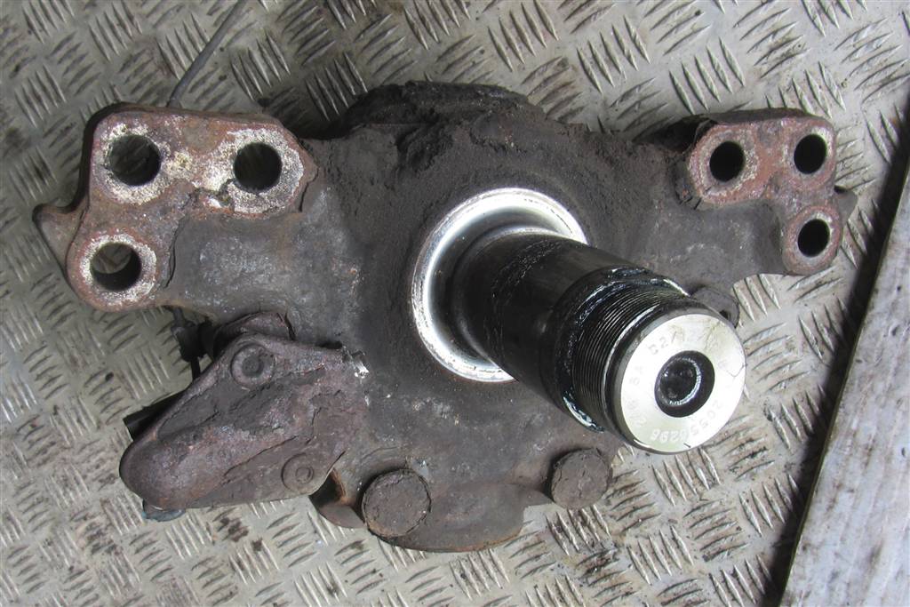 Кулак поворотный левый для Volvo FH13 20556296