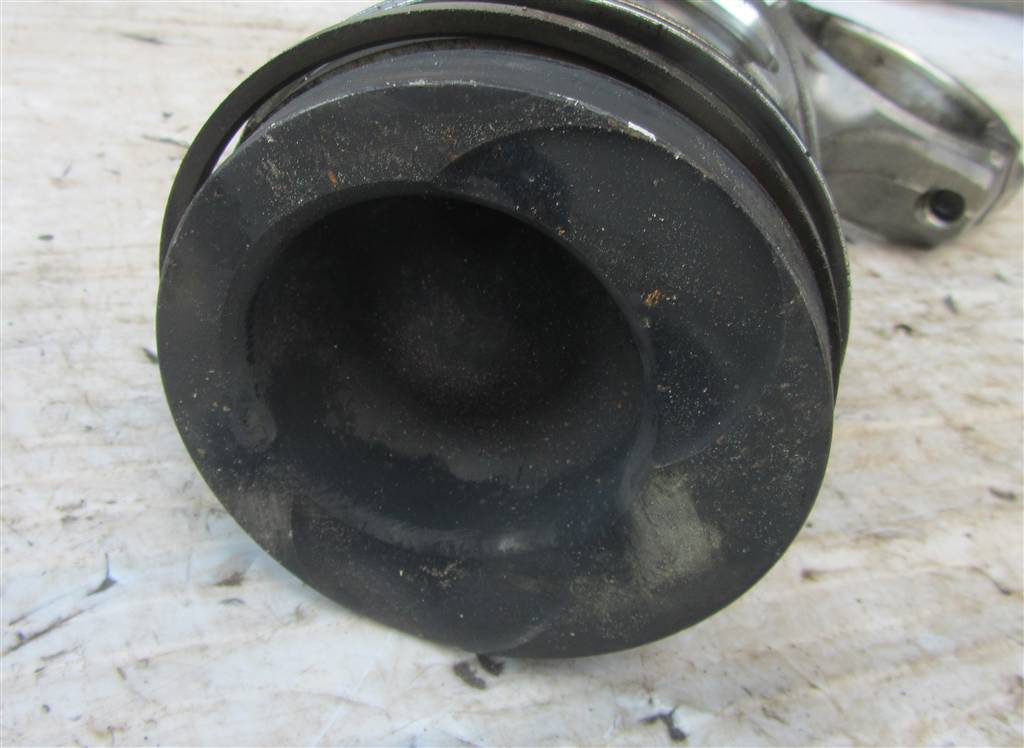 Поршень для Renault  Midlum 209 72 00