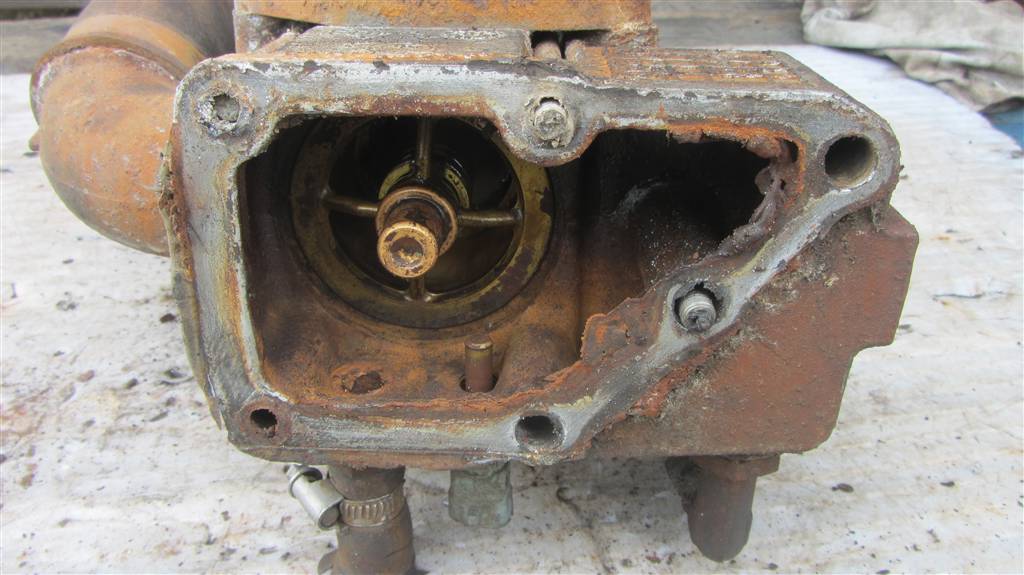 Корпус термостата для Renault  Midlum 5600632653