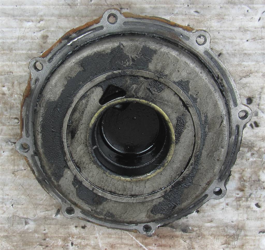 Крышка двигателя передняя для Renault  Midlum 5010450607