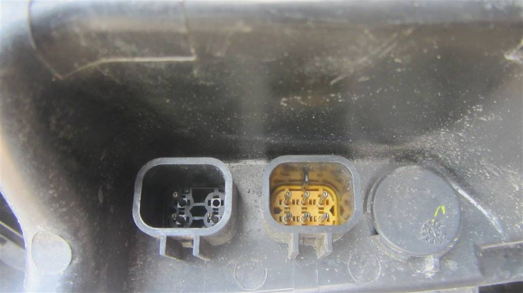 Фара правая для MAN TGX 81251016768