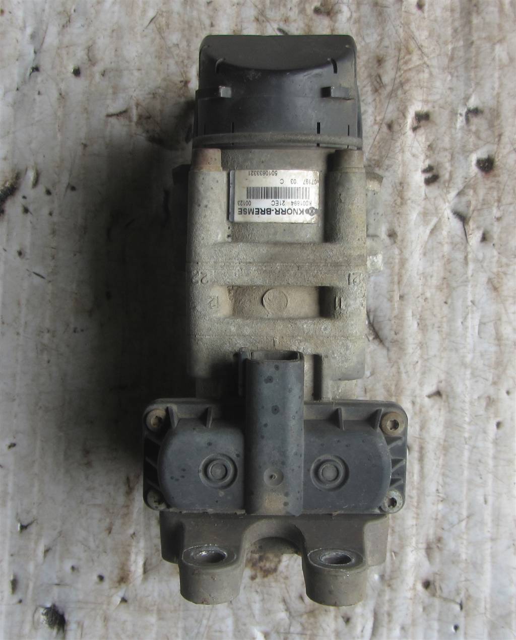 Кран главный тормозной для Renault Premium DXI 5010633321