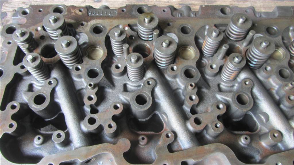 Головка блока цилиндров для DAF Xf 105  1833333