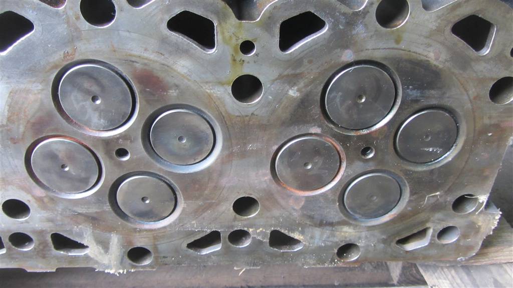 Головка блока цилиндров для DAF Xf 105  1833333