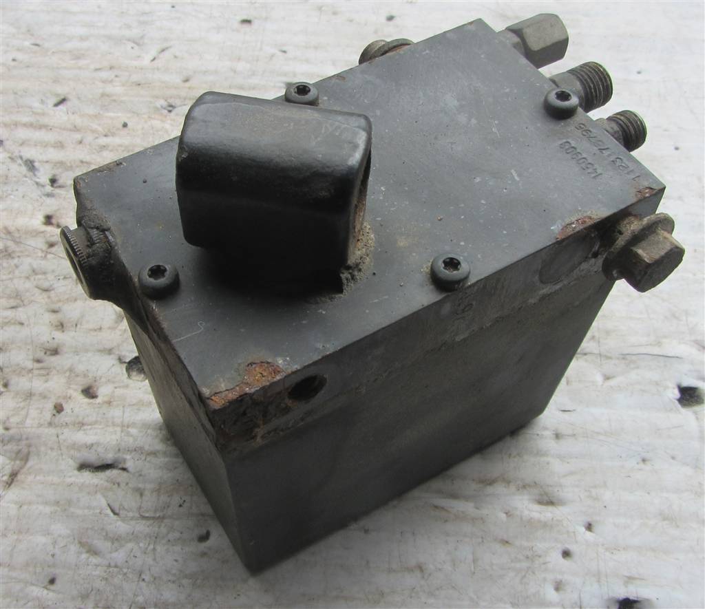 Насос подъёма кабины для DAF Xf 105  1450903