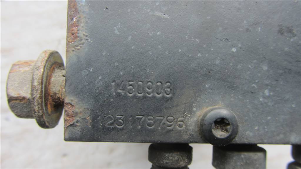 Насос подъёма кабины для DAF Xf 105  1450903