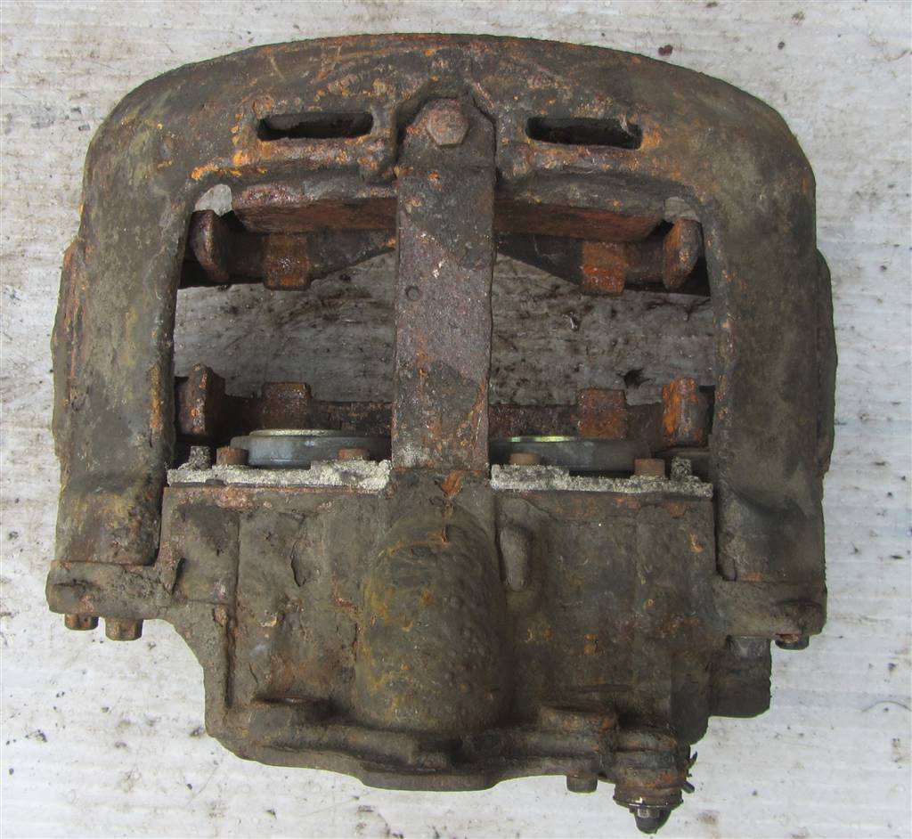 Суппорт задний правый для Volvo FH13 20527570