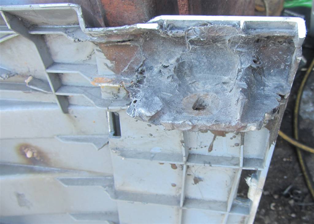 Решетка радиатора для Renault Magnum Etech 5010468565