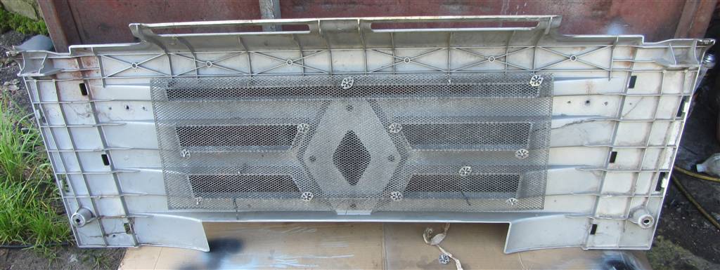 Решетка радиатора для Renault Magnum DXI 5010468565