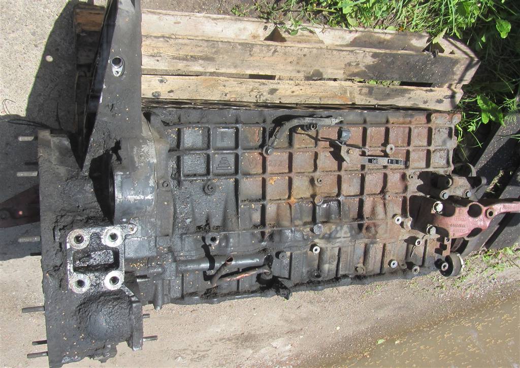 Блок цилиндров для Iveco EuroTrakker 504105687