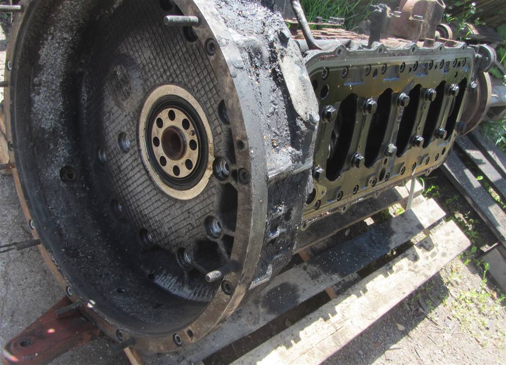 Блок цилиндров для Iveco EuroTrakker 504105687