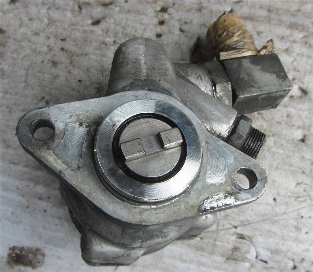 Насос гидроусилителя руля для Iveco EuroCargo 41211223