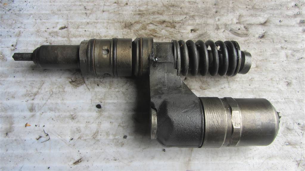 Форсунка дизельная электрическая для Iveco EuroCargo 0414700003