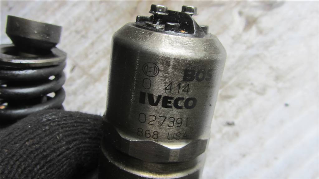 Форсунка дизельная электрическая для Iveco EuroCargo 0414700003