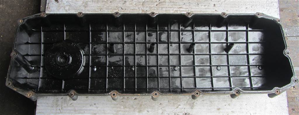 Крышка головки блока (клапанная) для Iveco EuroCargo 500354345