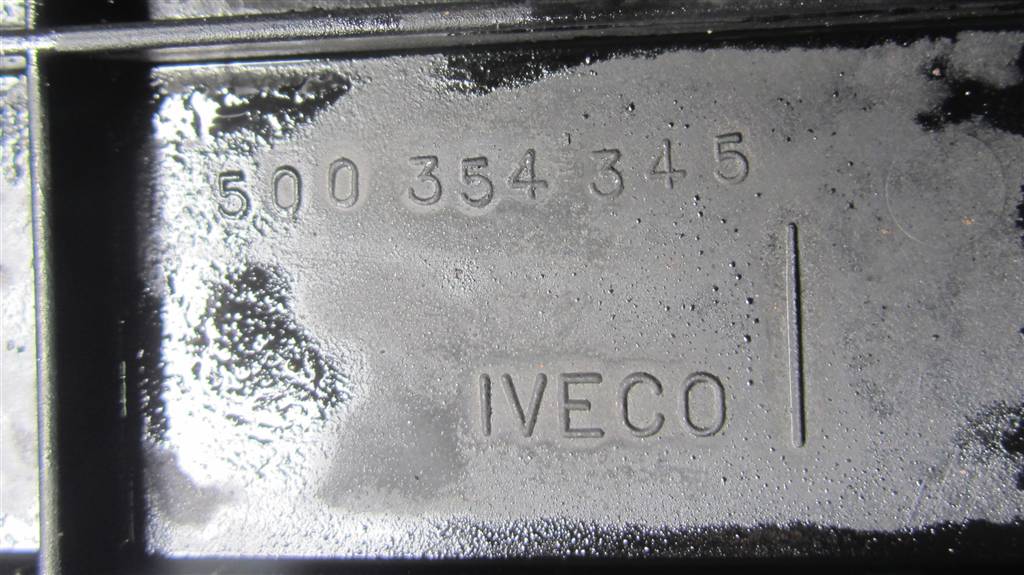 Крышка головки блока (клапанная) для Iveco EuroCargo 500354345