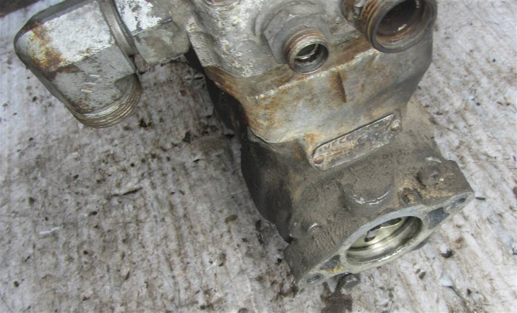 Компрессор пневматический для Iveco EuroCargo 504033988