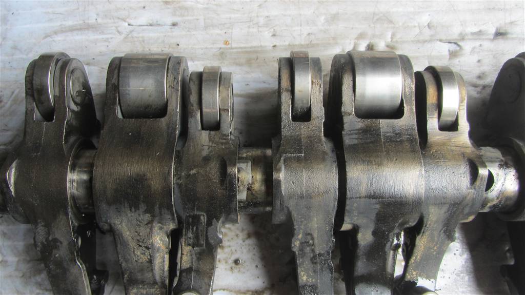 Ось коромысел для Iveco EuroCargo 99446690