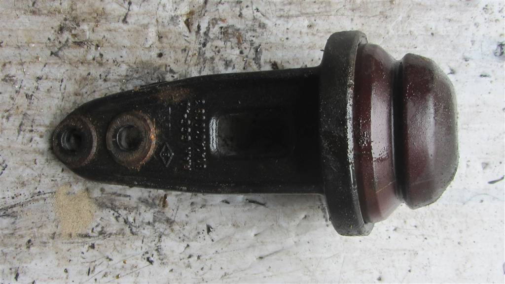 Кронштейн для MAN TGX 81414010083