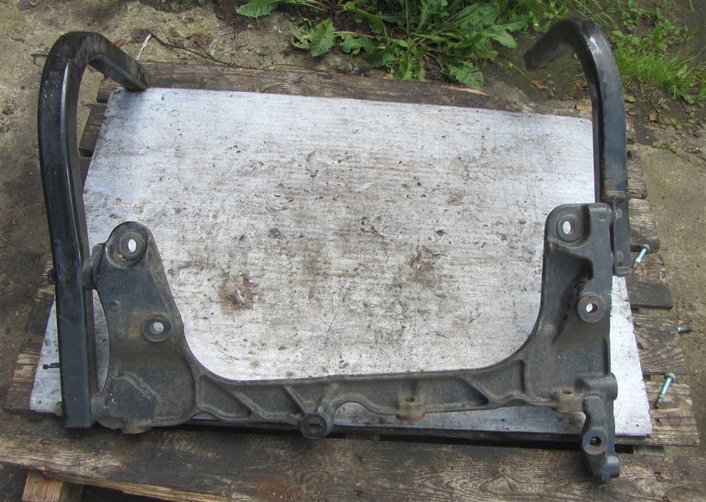 Кронштейн глушителя для MAN TGX 81155020386